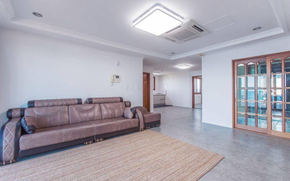 Maniju Pension Oedo-dong Экстерьер фото